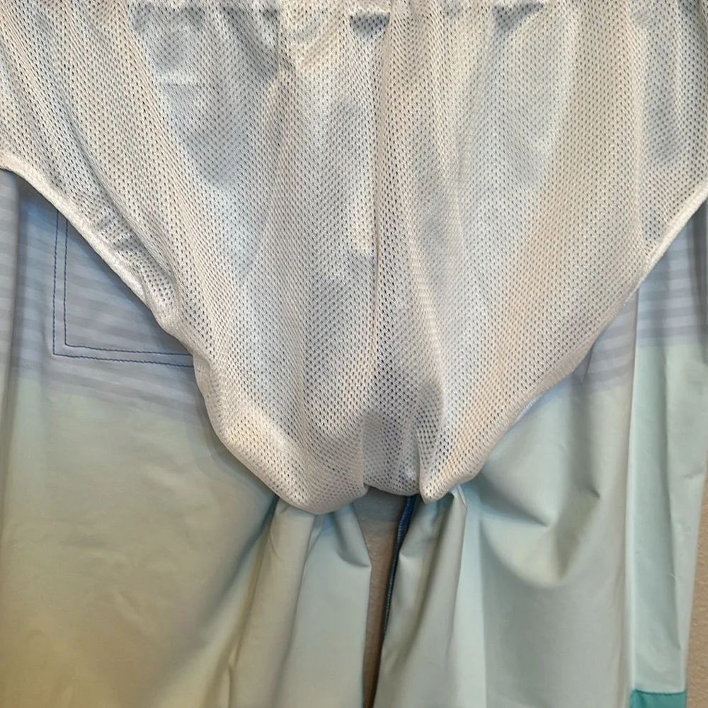 Sonoma Men's Blue and Aqua Swim Board Shorts  Size M